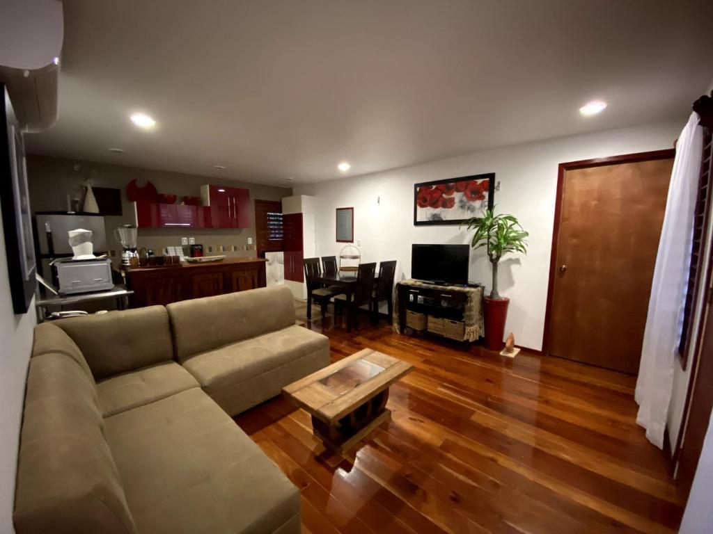 Coras'S Place บากาลาร์ ภายนอก รูปภาพ